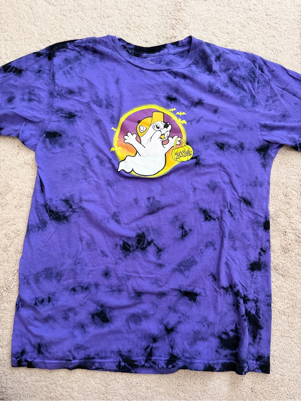 Official Buc-ee’s 2024 Halloween Ghost Purple Tie-Dye Graphic Tee